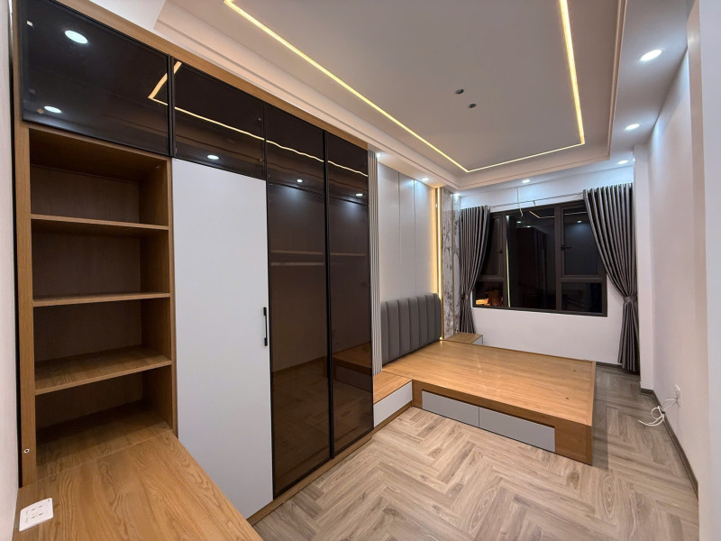 Bán nhà Thịnh Quang (Đống Đa) 30m, 4 tầng, mt 3.1m, giá 7.5 tỷ
