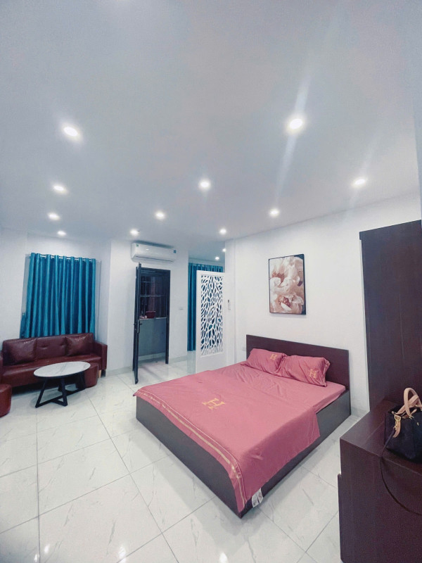 BÁN TÒA CCMN ĐƯỜNG LÁNG, ĐỐNG ĐA, 94M2, 7T THANG MÁY, LÔ GÓC, 11 PHÒNG KHÉP KÍN
