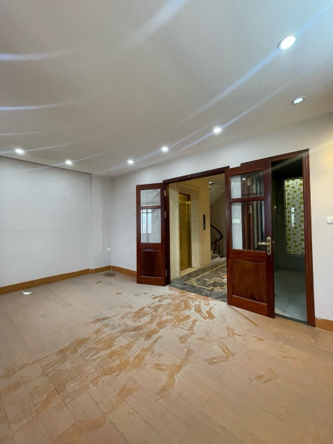 Bán nhà Thịnh Quang (ĐĐ)102m, 9 tầng, mt 5.5m, giá 41 tỷ
