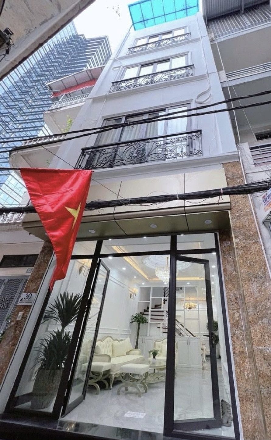 Ngõ Thịnh Quang- Đống Đa- Chị Ánh Chủ Nhà Gửi Bán- 47M2-5T- Mt4,3M- Ngõ Ô Tô- Thông