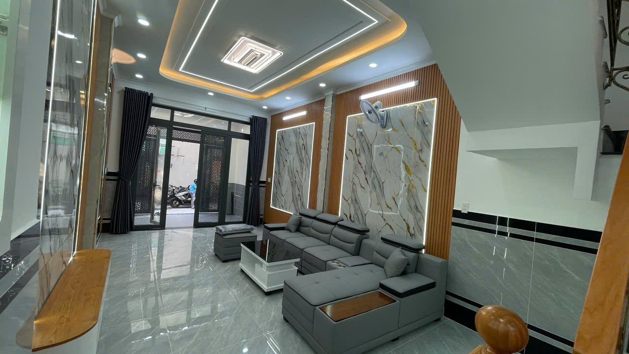 Bán Gấp Nhà Phố 2 Tầng 60m2 ( 4x15m) Xe Hơi Đậu Ngay  Cửa 1 Trục Ra Thẳng Thới An 13 Q 12