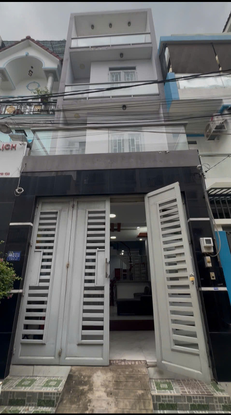 CHO THUÊ NHÀ 1 TRỆT 3 LẦU FULL NỘI THẤT, 160M2, 4PN, HẺM RỘNG 7M, Đ.THỚI AN 28, Q.12
