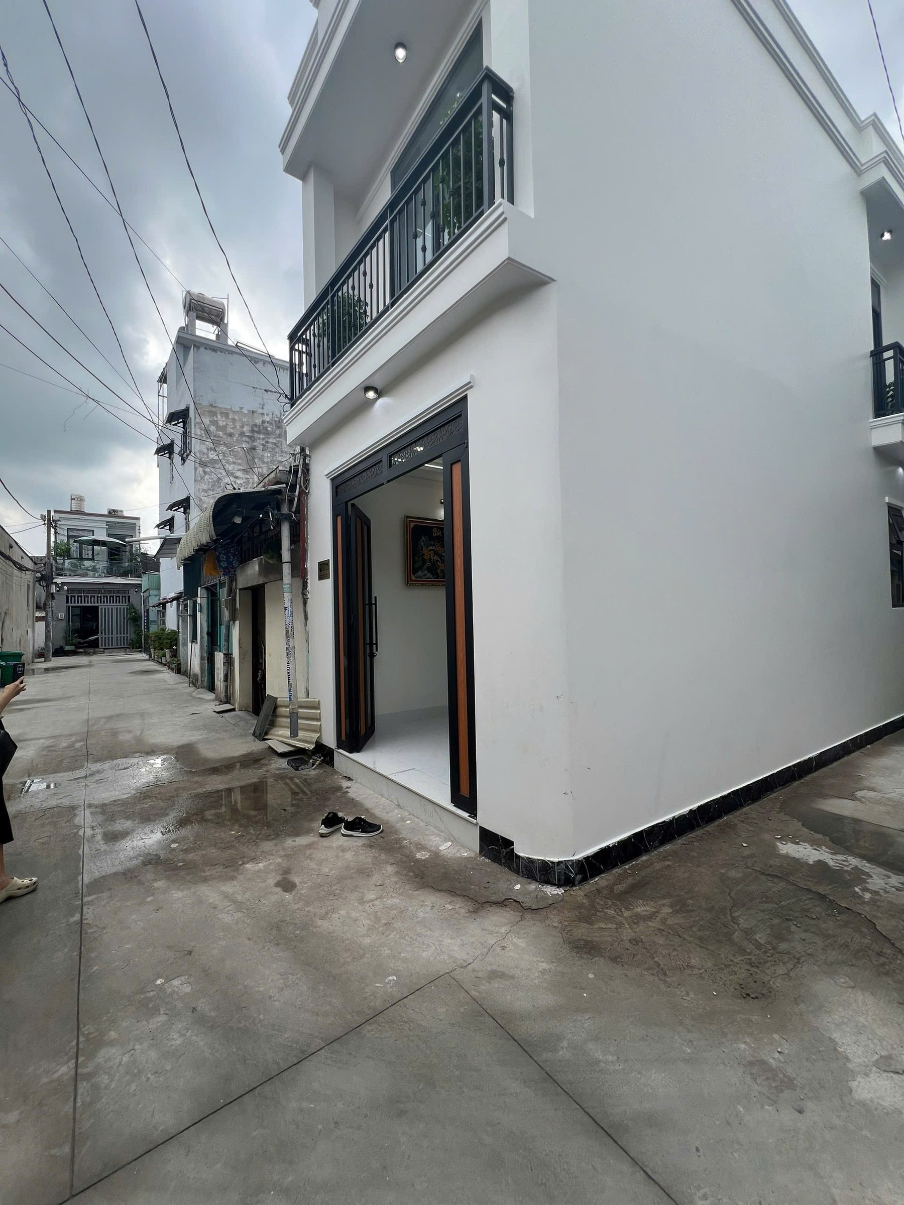 Nhà gần chùa Pháp Thạnh, hẻm xe hơi, ngang 4 dài 9m. Giá 1,85 tỷ còn TL