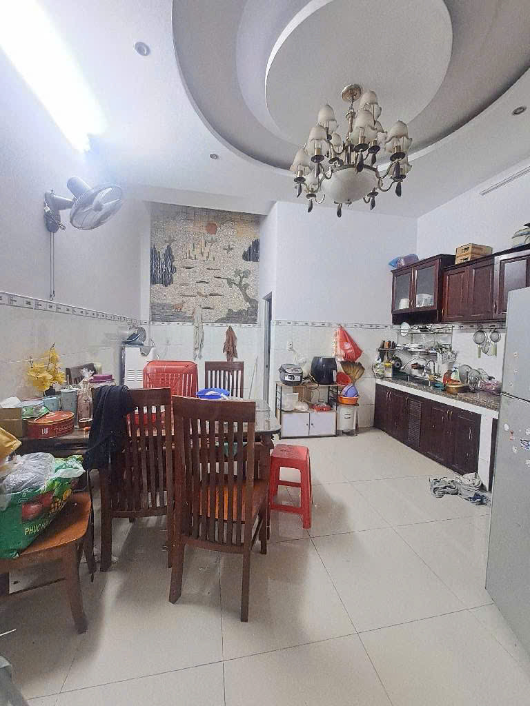 NHÀ ĐẸP GIÁ PHẢI CHĂNG 1 TRỆT 2 LẦU -THỚI AN 13 P THỚI AN Q12
