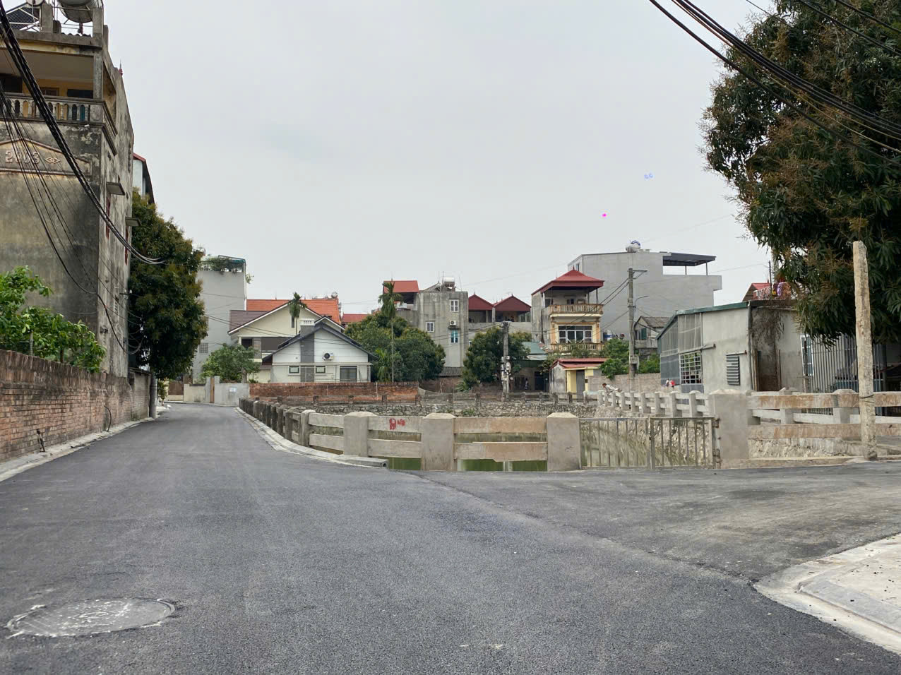 Bán đất thôn Đìa Nam Hồng Đông Anh, view hồ chỉ 6X