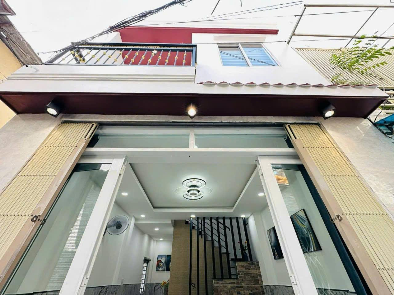 Nhà 2 tầng sàn 66m2, Lô góc – Thống Nhất QV