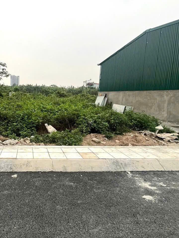 BÁN ĐẤT P. VIỆT HƯNG, PHÂN LÔ, VỈA HÈ, Ô TÔ TRÁNH, 2 THOÁNG, GIÁ CHỈ HƠN 6 TỶ
