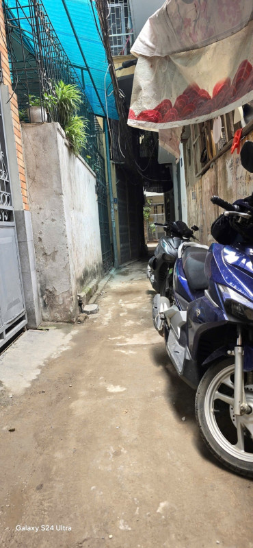 Bán nhà Thụy Khuê (Tây Hồ) 80m, Cấp 4, mt 6.7m, giá 15 tỷ