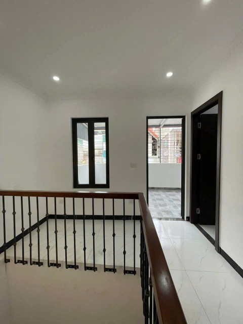 Bán nhà Thuỵ Khuê (Tây Hồ) 36/40m, 4 tầng, mt 6.6m, giá 9.8 tỷ