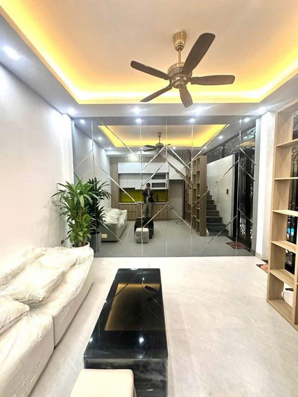 Bán nhà Đồng Cổ , 2 Thoáng, 21/25m2 , 6,8 Tỷ