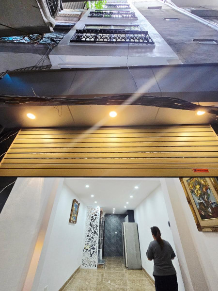 Bán nhà 28.4m² ngang 2.9m giá 7.6 tỷ Phường Tây Hồ