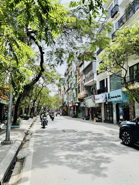 Bán Nhà Phố Thụy Khuê, Quận Tây Hồ, 60M, 5 Tầng, Mặt Tiền 5,8m , Gía Chỉ 14,7 tỷ