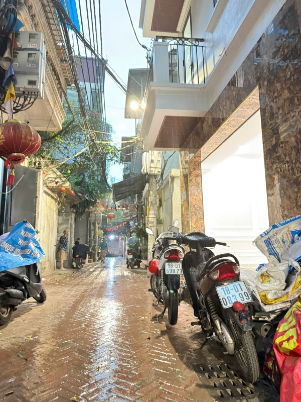Bán nhà Thụy Khuê (Tây Hồ) 45m, 6 tầng, mt 4.5m, giá 12.5 tỷ