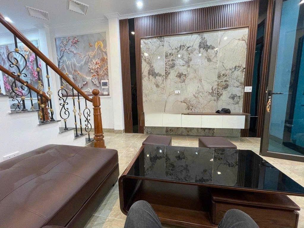 Cho Thuê Nhà  Thúy Lĩnh - Lĩnh Nam - Hoàng Mai 45M² 3 Tầng 3 Ngủ - Nội Thất CB - Giá Thuê 10tr