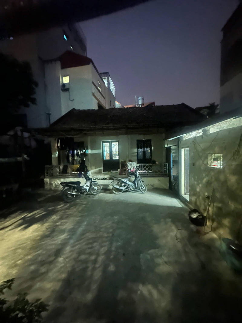 💥MẢNH ĐẤT ĐẸP CÁCH Ô TÔ 15m -Trước nhà bagac tránh xe máy thoải mái