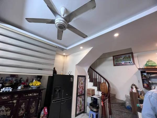Bán nhà Thụy Phương, Quận Bắc Từ Liêm 5 tầng, mặt tiền 5.25m, diện tích 30m2