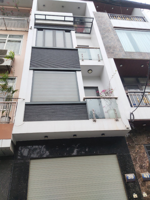 BÁN NHÀ GẦN HỌC VIÊN TÀI CHÍNH - BẮC TỪ LIÊM - 50M2 - 4 TẦNG GIÁ 7,3 TỶ - Ở , KINH DOANH- NGÕ Ô TÔ