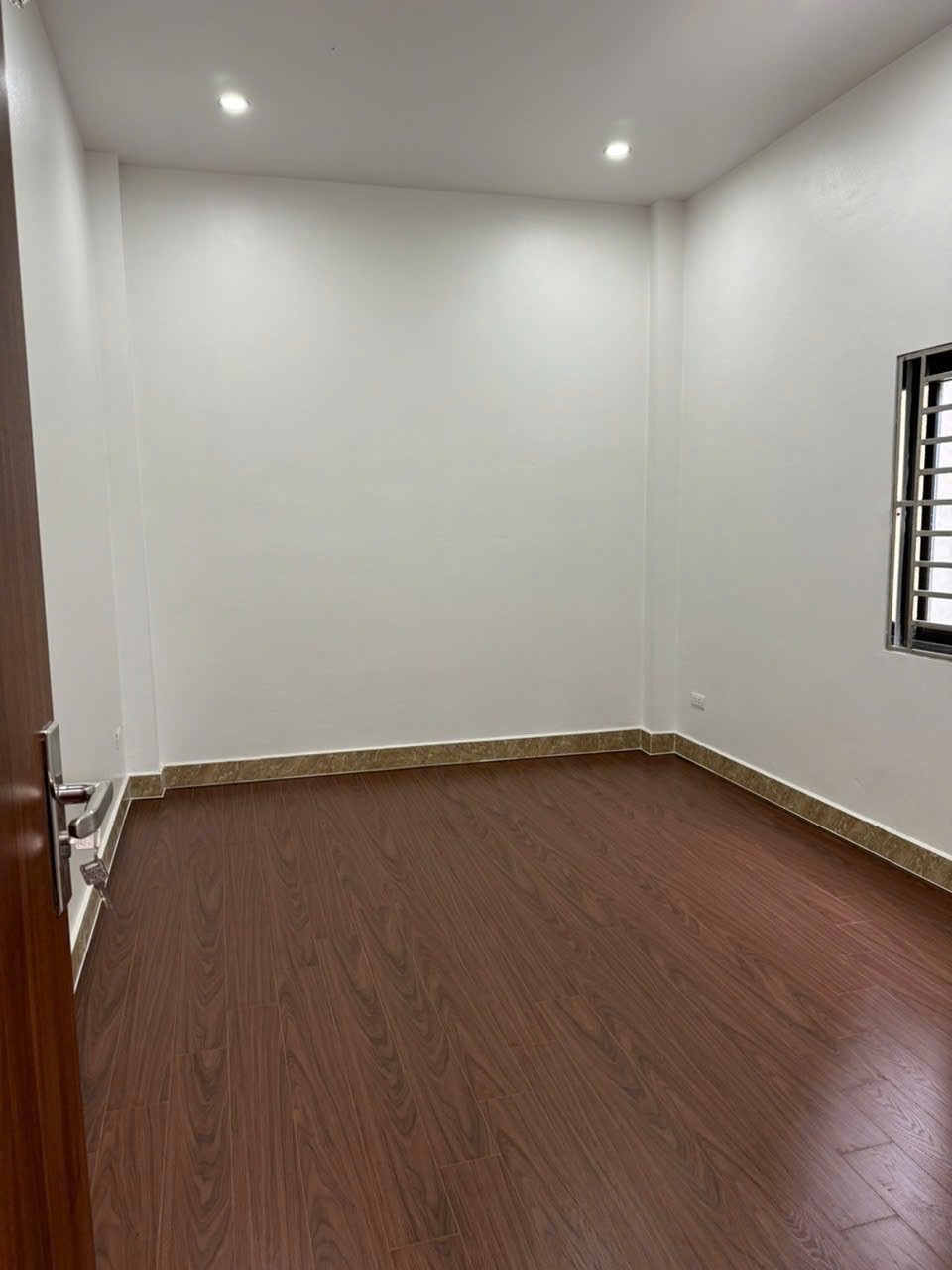 BÁN NHÀ THỤY PHƯƠNG 36M2 4 TẦNG MT 3.1M - Ô TÔ ĐỖ CỬA - GẦN ĐẠI HỌC Y TẾ CÔNG CỘNG - NHỈNH 8 TỶ