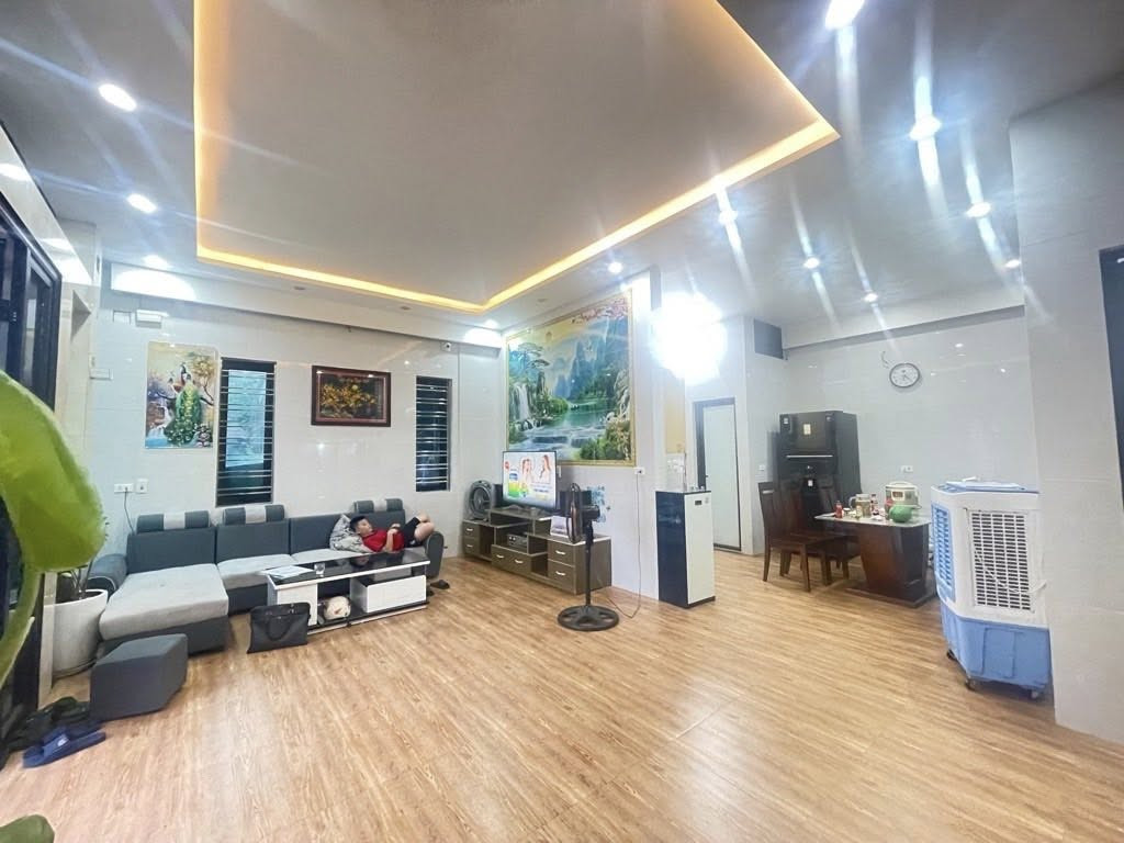 NHÀ RIÊNG - DUY NHẤT TIÊN DƯƠNG SIÊU RỘNG ĐI MỎI CHÂN KHÔNG HẾT