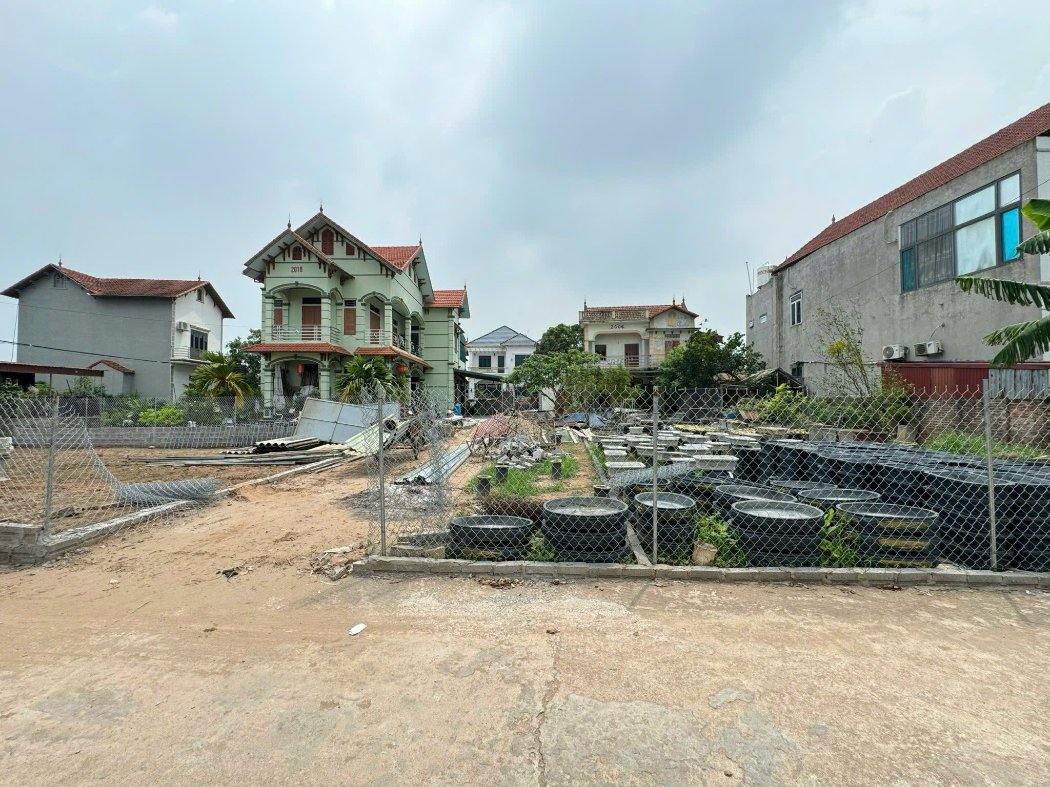 🔥 LÔ ĐẤT TRUNG TÂM VĂN GIANG – GIÁ CHỈ 3.6XX TỶ, FULL TIỆN ÍCH XUNG QUANH