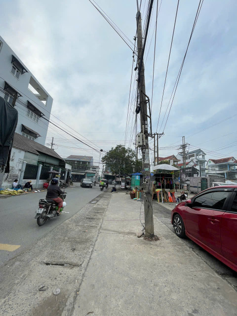 Đất giáp Tân Phong SHR 200m2 full thổ cư chỉ 600tr
