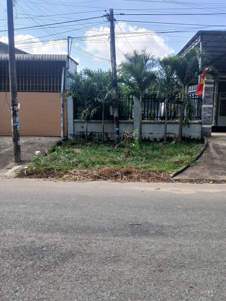Hàng HOT ! Lô đất đầu tư 100m2, giá 1.3 TỶ, SHR, ngay TĐC Lộc An Bình Sơn, Cách SB Long Thành 1 KM
