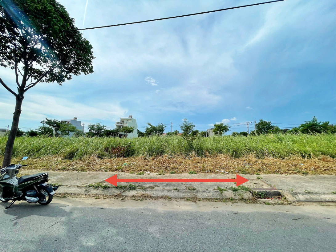 Bán đất dự án SaiGon Village, Long Hậu, 80m2, đường số 10 dãy B8, giá chỉ 2,4 tỷ