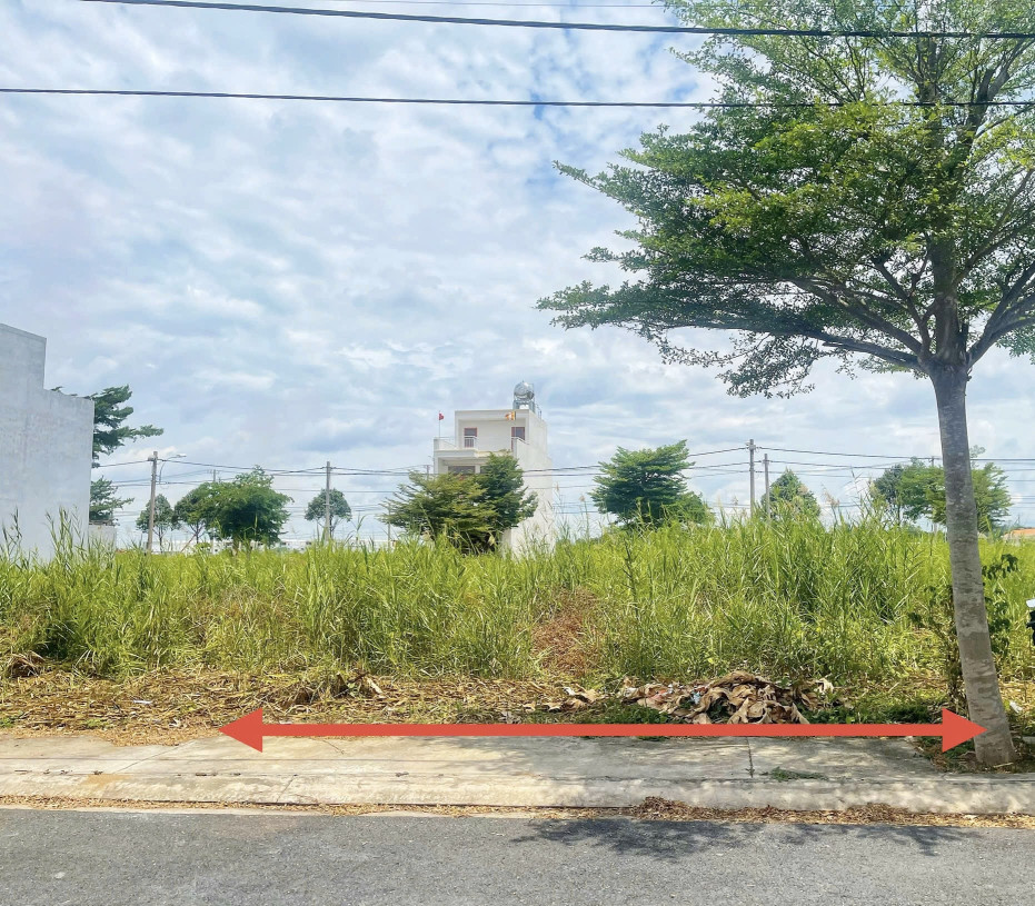 Bán đất dự án SaiGon Village, Long Hậu, 80m2, đường số 8 dãy B7, giá chỉ 2,120 tỷ