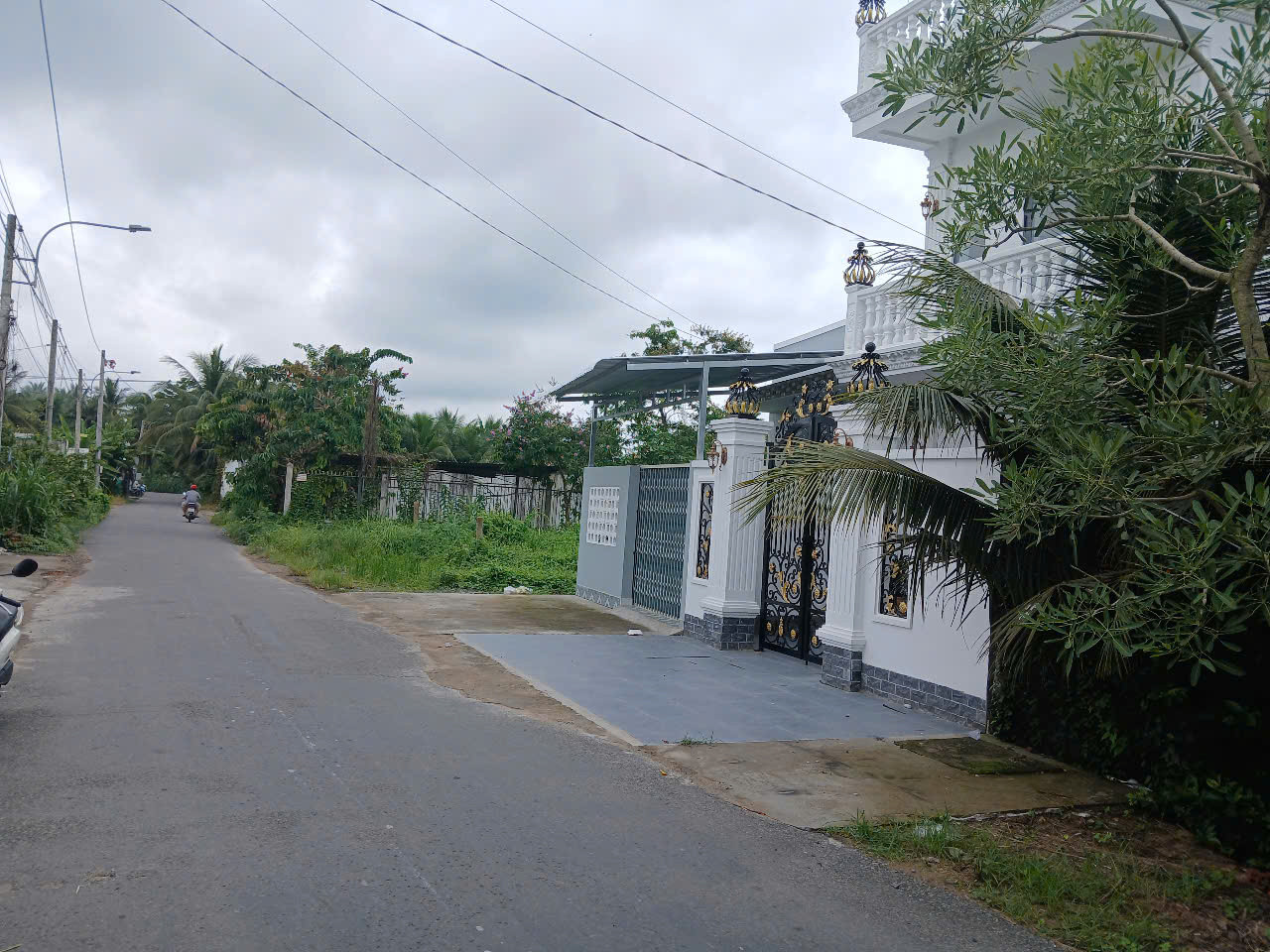 Bán Lô đất MẶT TIỀN gần QUÃNG TRƯỜNG TP. Mỹ Tho.