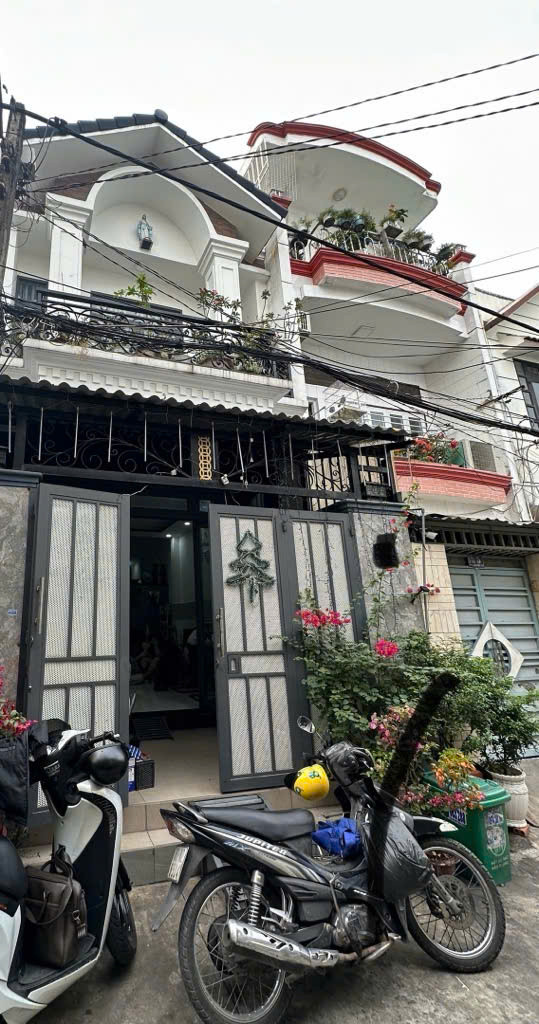 Bán Nhà Đường Tỉnh Lộ 10,Bình Trị Đông A,Bình Tân (4,5 x 14 x 2 Tầng) 5,6 Tỷ TL