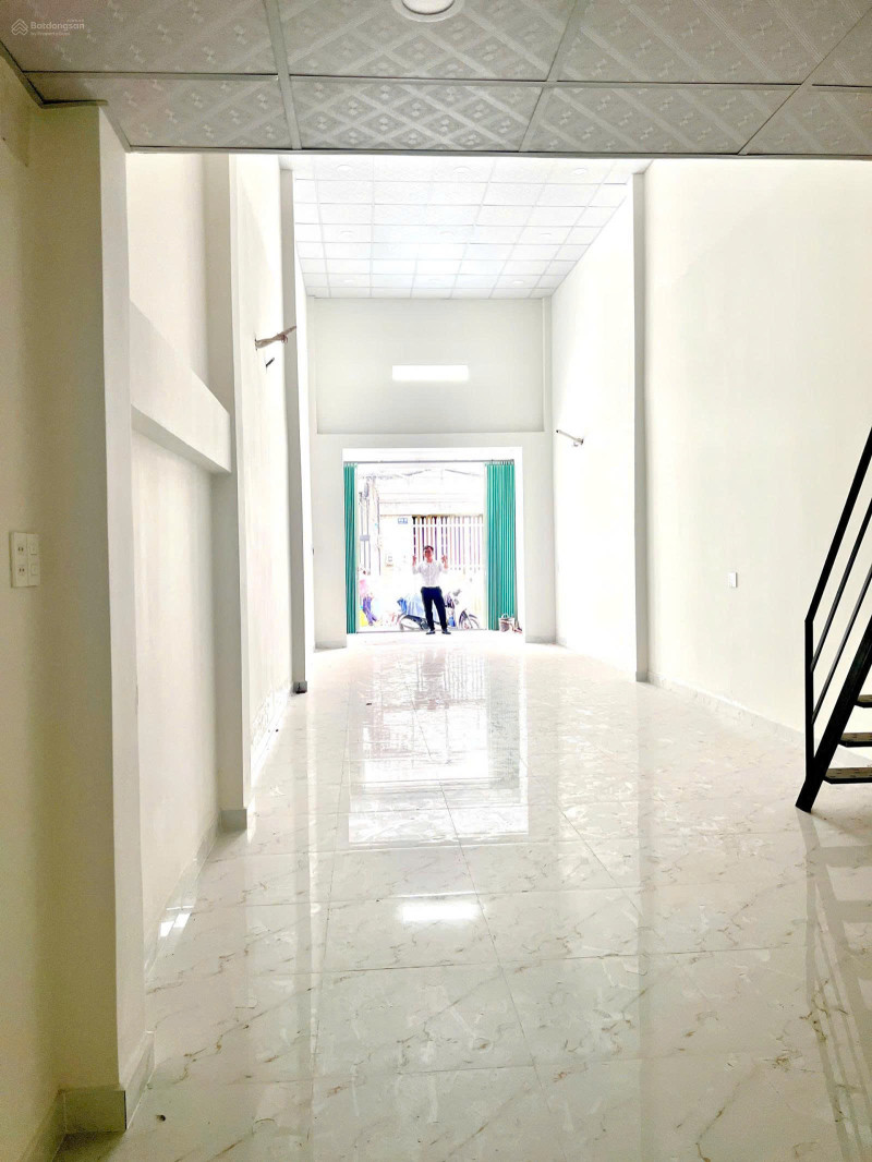 Bán nhà riêng tại Đường Tỉnh Lộ 10, Bình Trị Đông, Bình Tân, 7,765 tỷ, 120m2, uy tín, giá tốt