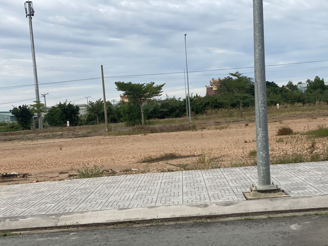 Bán đất tại KDC Tân Đô, 2,375 tỷ, 105m2, giá ưu đãi Hot!