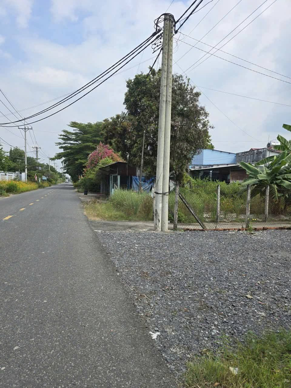 Bán đất thổ cư mặt tiền kinh doanh buôn bán đường Bùi Thị Điệt xã Phạm Văn Cội Củ Chi TPHCM, DT: 5,5x25m.
