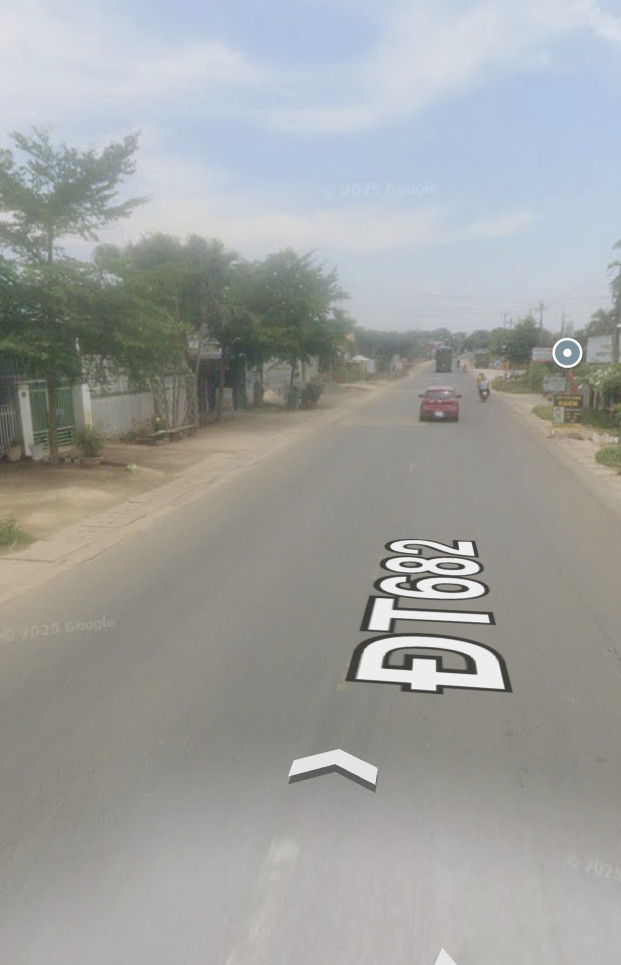 Hàng Ngộp Buôn Ma Thuột- Chủ Cần Bán Nhanh. 1/Tỉnh Lộ 2, ngay khu chợ, dân cư đông đúc, Buôn Bán Được ngay
