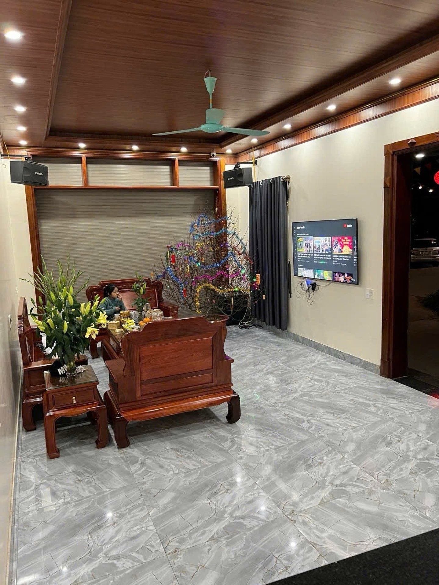 BÁN NHÀ YÊN PHONG- LÔ GÓC- NHÀ 4 TẦNG - OTO TRÁNH - KINH DOANH- SÁT TỈNH LỘ 295 - KCN SAM SUNG