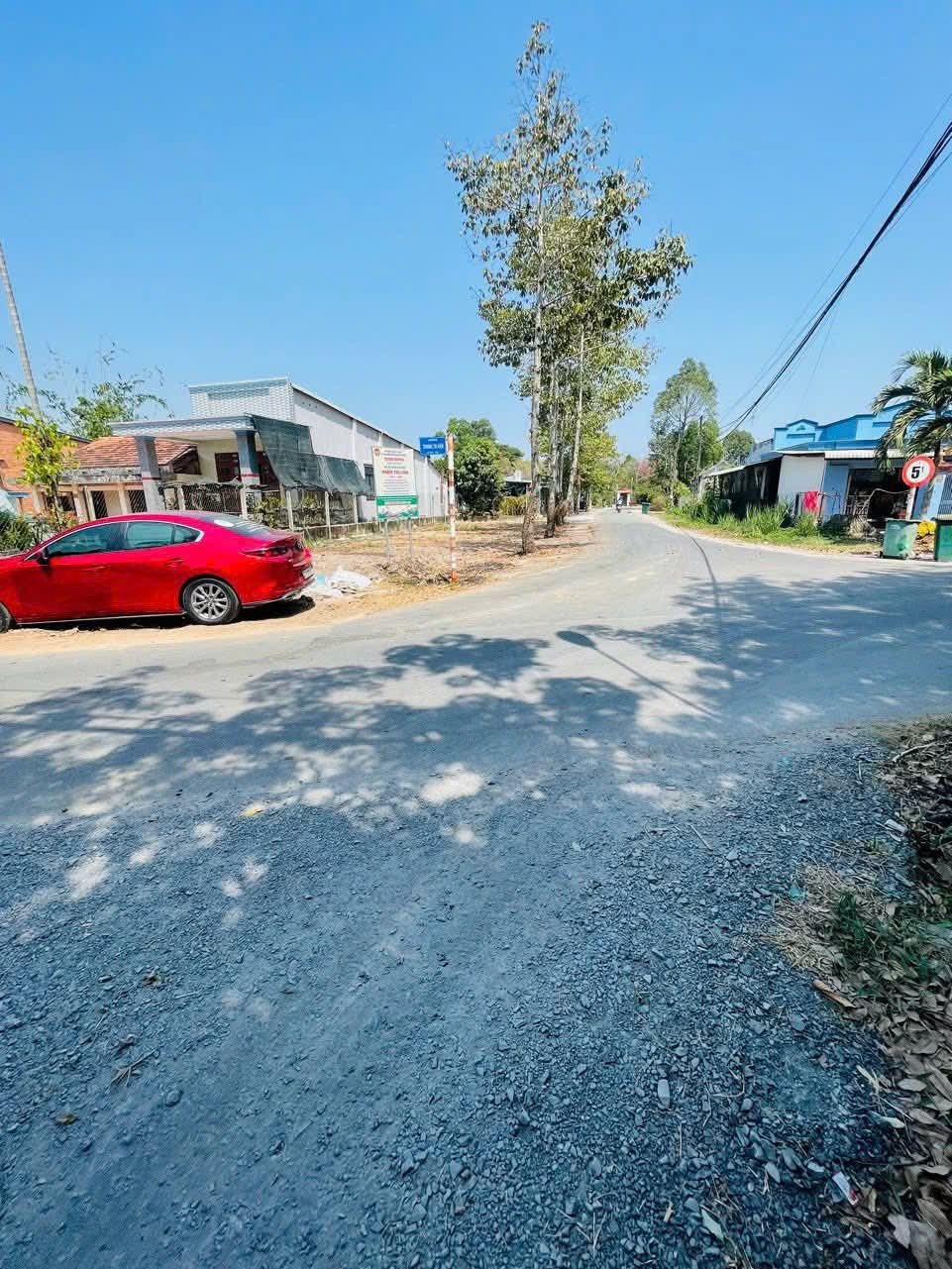 Bán đất thổ cư Góc 2MT đường Trương Thị Kiện xã Thái Mỹ Củ Chi TPHCM, DT: 6x35m.