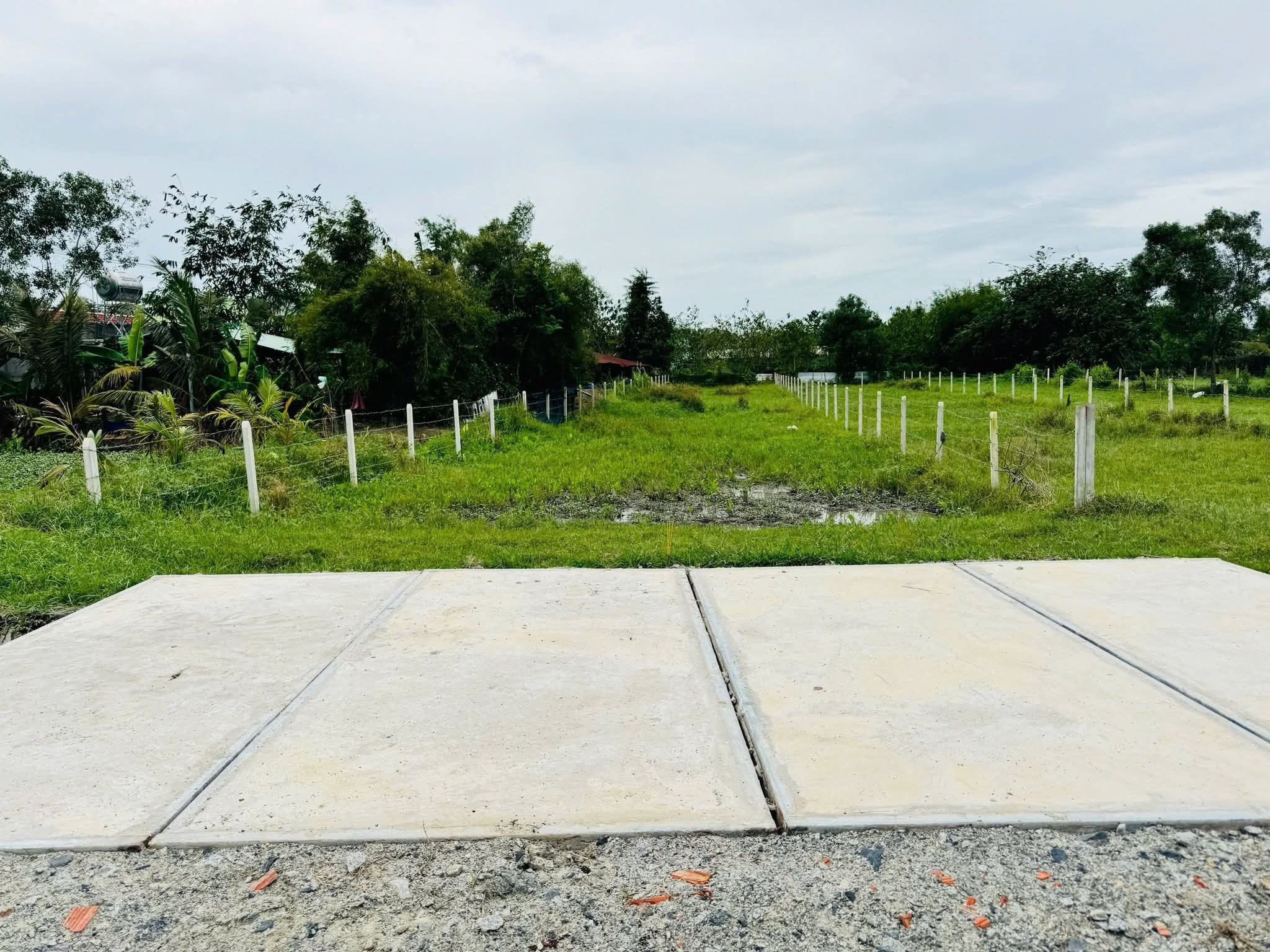 Bán đất vườn đường ôtô xe Tải 2/Tỉnh Lộ 7 xã Trung Lập Hạ Củ Chi TPHCM, DT: 800m2.