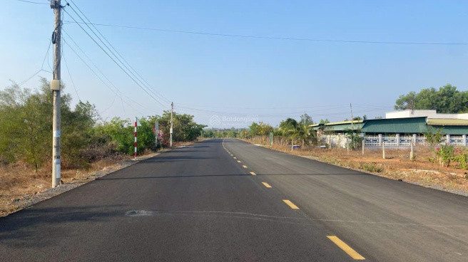 Bán 1 sào có 200 thổ cư mặt tiền 715, Thiện Nghiệp. LH: 0974090487