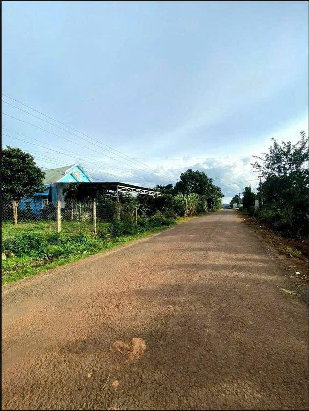 Bán căn biệt thự và lô đất Tà Nung 1500m- 🌲có 600m thổ cư- gần ủy ban xã Tà Nung, các kdl,.. Giá 10 tỷ 900