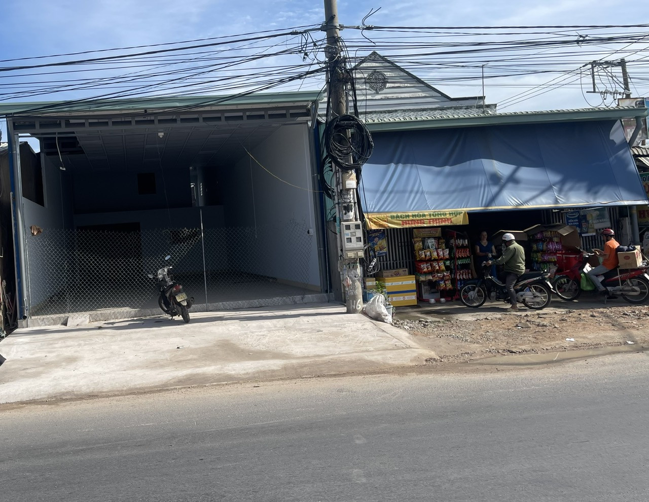 Cho Thuê Nhà Nguyên Căn Mới Xây Ngã Tư Phú Thứ