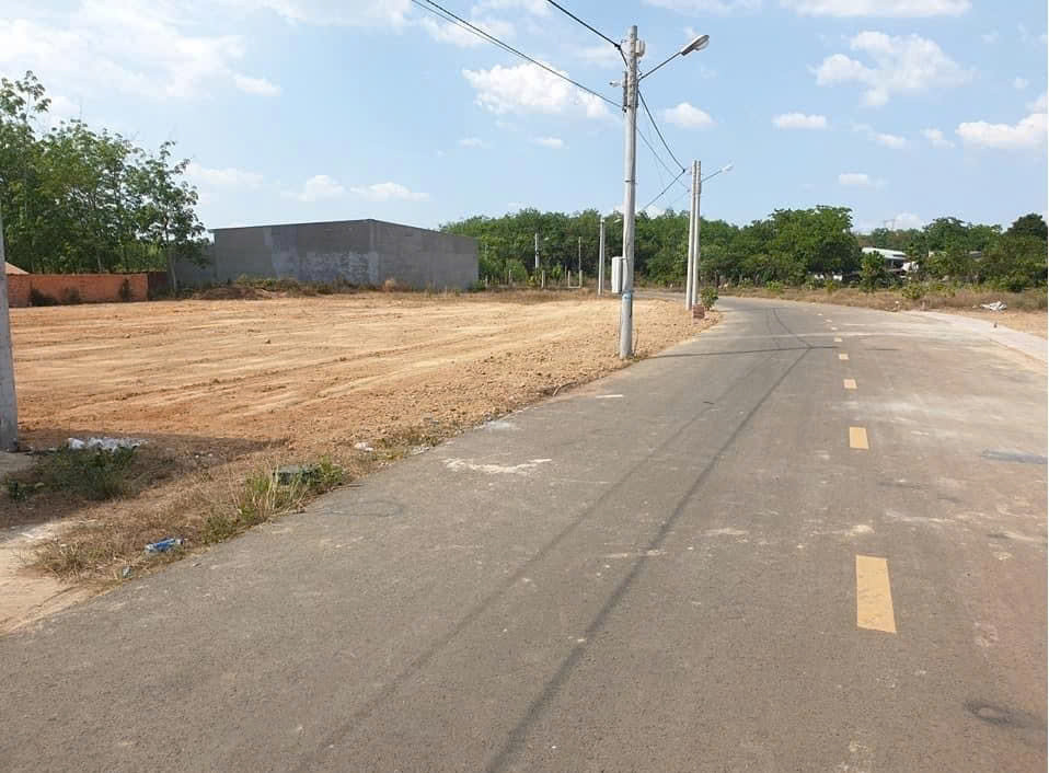 ĐẤT TPHCM SẴN NGUỒN THU, KINH DOANH BUÔN BÁN THUẬN TIỆN