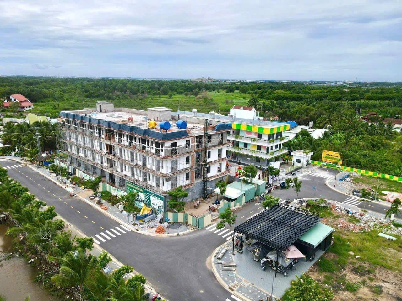 Đất nền vị trí siêu đẹp, mặt tiền TL 824 ngay thị trấn Đức Hòa Long An