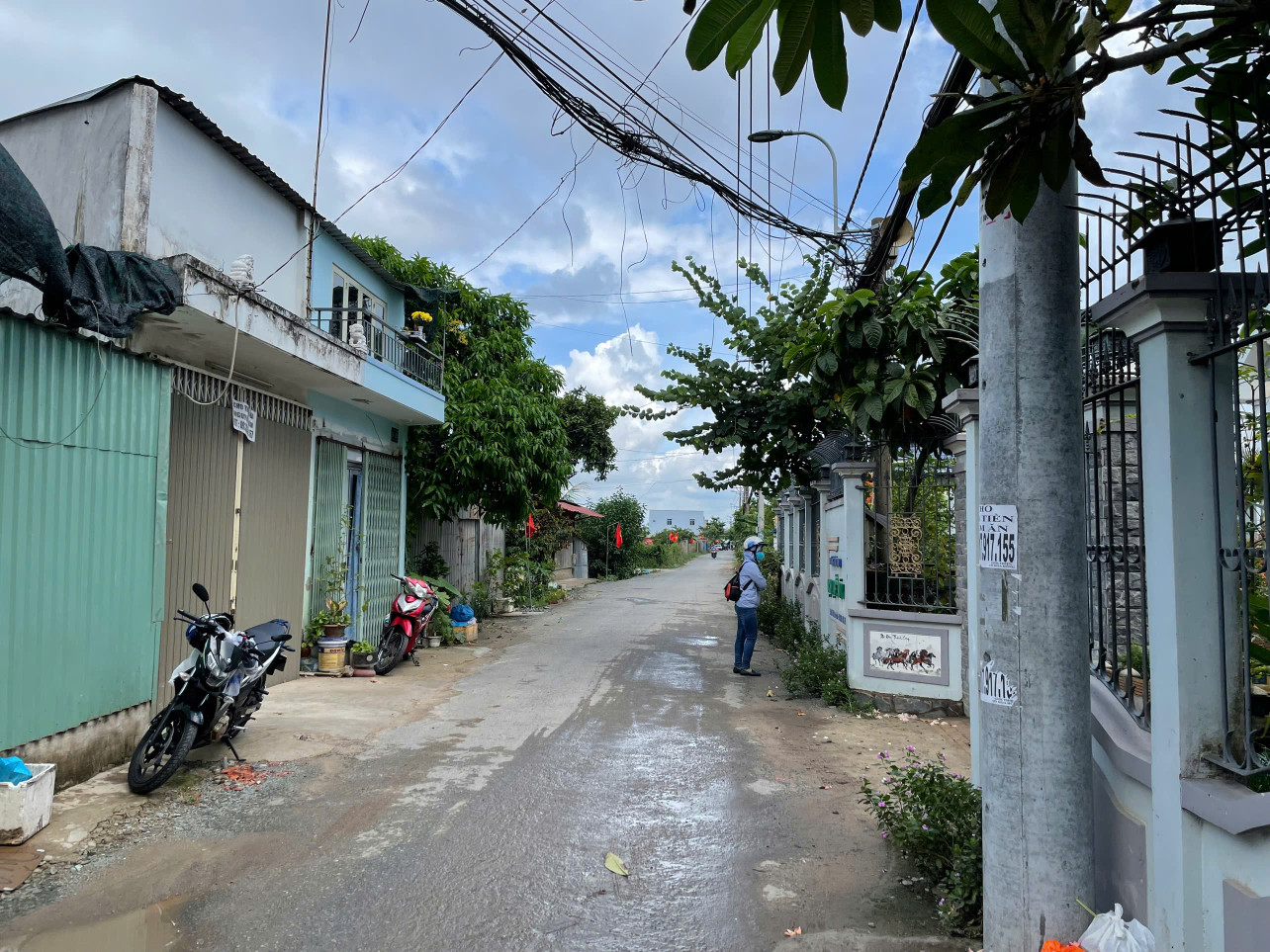 Nhà riêng vi bằng cần bán gấp