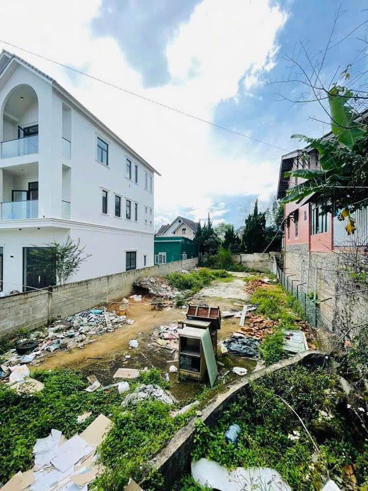 Cần Bán Lô đất để dành xây Villa sân vườn nghỉ dưỡng KD đường Tô Hiệu, P8, Đà Lạt