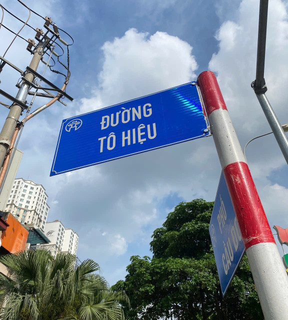 MẶT PHỐ TÔ HIỆU -H. ĐÔNG- KINH DOẠN ĐỈNH