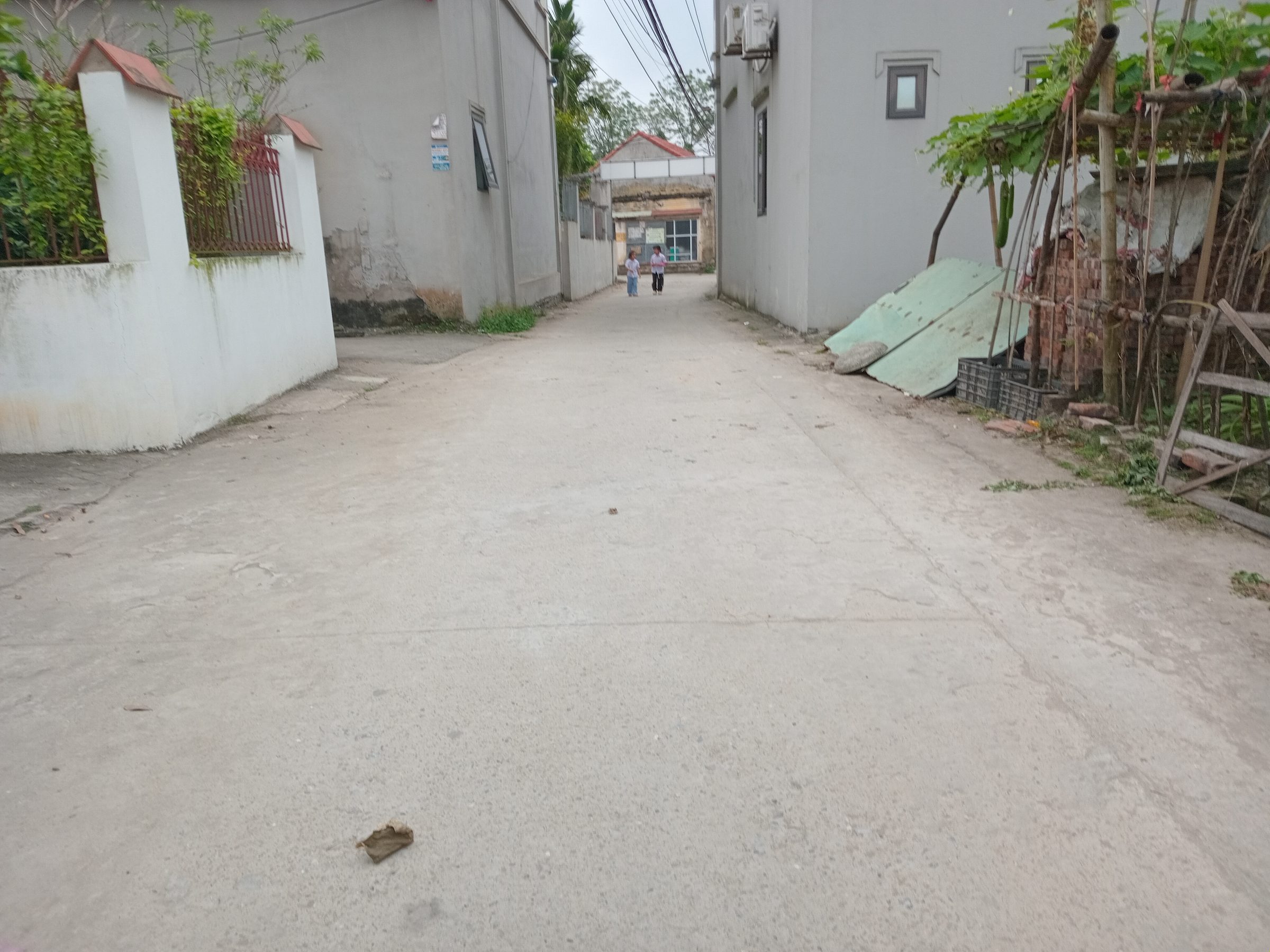 Gần vin ô tô vào đất nghĩa trụ 80m g.ía hơn 3 tỷ xíu