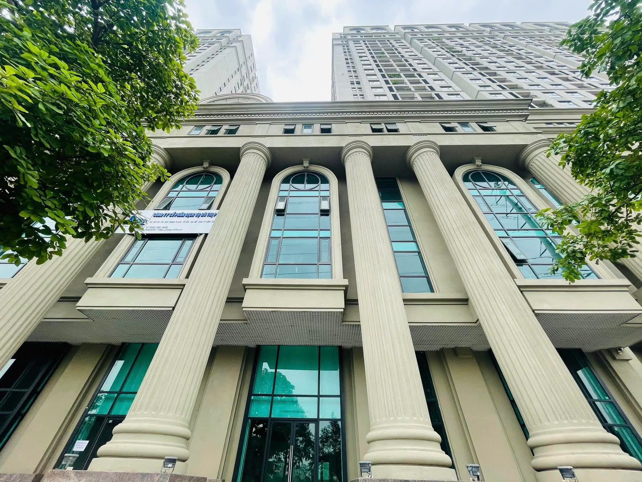 Bán căn hộ Roman Plaza – 7,65 tỷ | Ban công Đông Nam | Tầng trung dễ sinh hoạt (Số em: 083,848,9898)