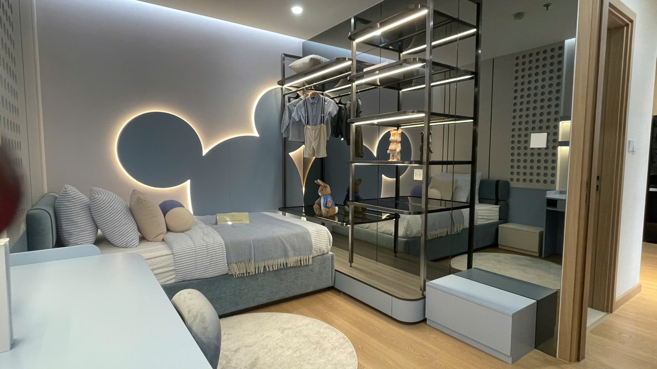 Tôi cần bán căn chung cư 72m  khu An Hưng, Tố Hữu, full nội thất cao cấp giá 5,x tỷ