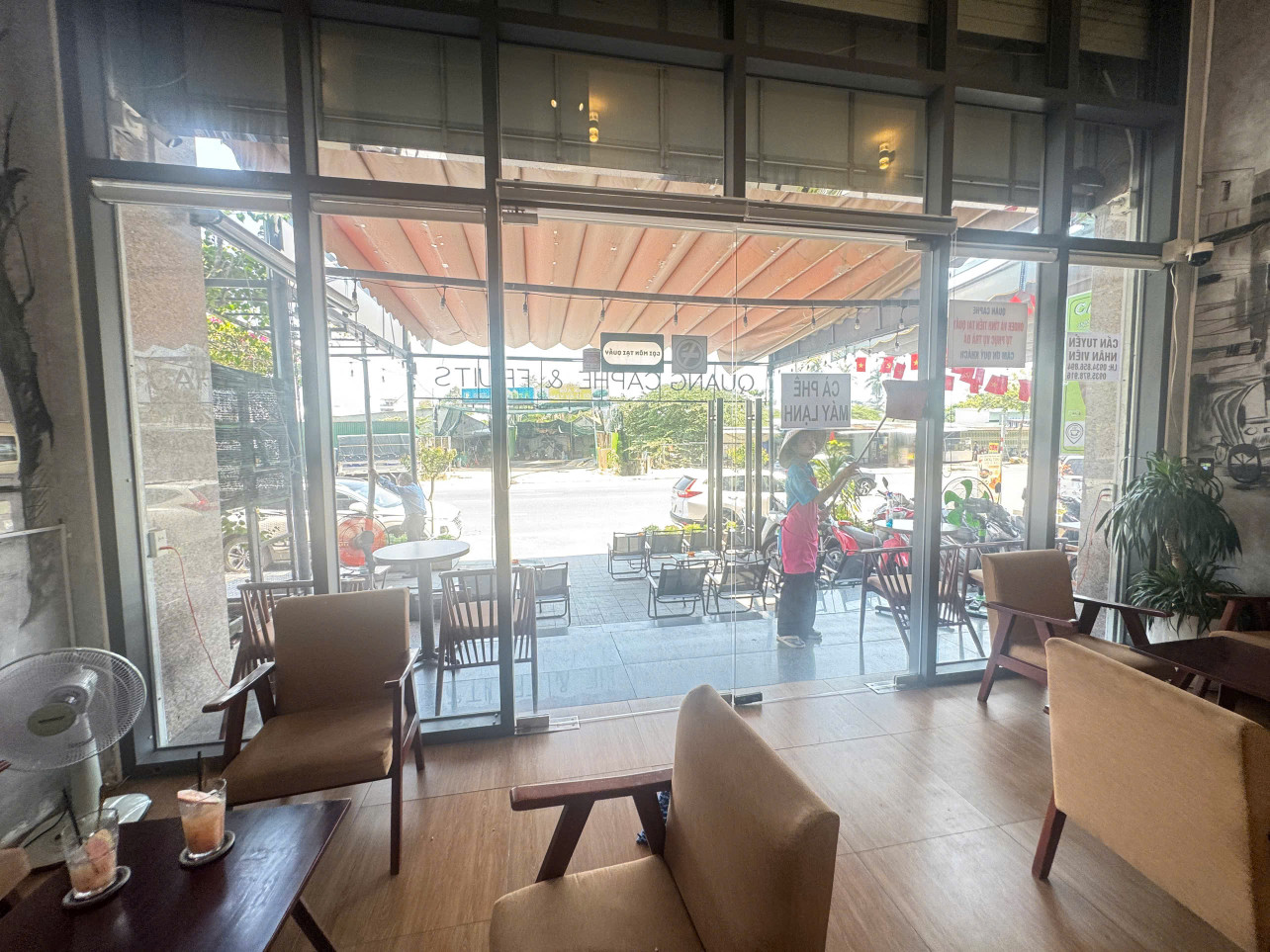 Cần bán Căn Shop House Ct2 Phước Hải - Tố Hữu - Tỉnh Khánh Hoà
 Diện tích sàn : 183 m2 
Giá bán : 11 tỷ530 triệu 
Phí thuế ai nấy chịu
mọi thông tin chi tiết vui lòng liên hệ