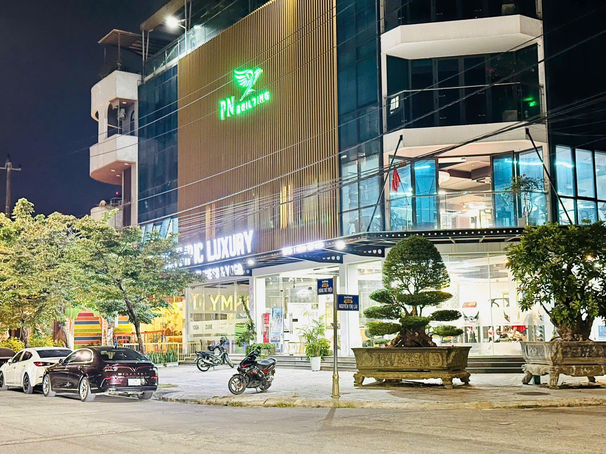 Bán nhà 03 tầng mặt tiền Nguyễn Thị Lài, KQH Xuân Phú, Tp.Huế hàng hiếm giá chỉ 7,3x tỷ